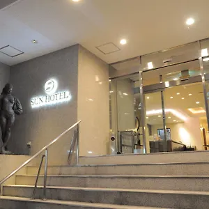 Sun Hotel